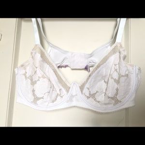 SAVAGE X FENTY Floral Glow Lace Bra